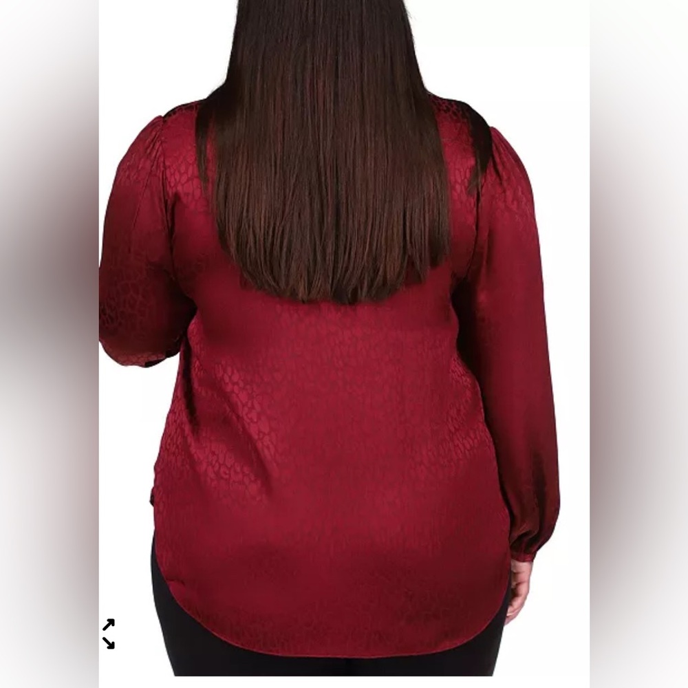 Michaels Deep Red Patterned Blouse - Picture 2 of 9